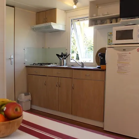 Playa Arenillas Camping Islares